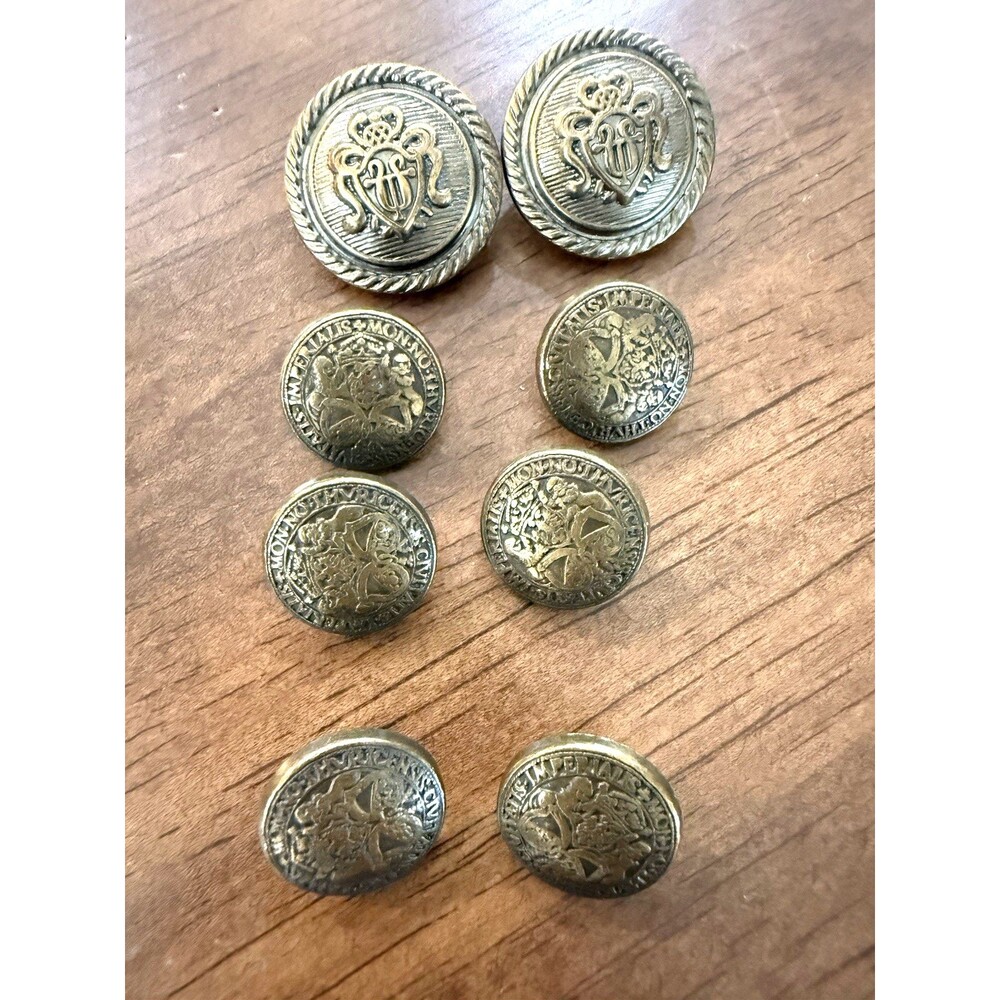 Vintage Brass Metal Buttons Set 8 Rope Edge Crest Relief 2 Large 6 Small Sewing